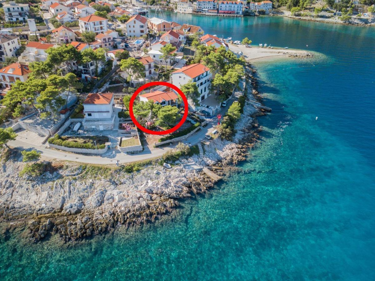 Apartments By The Sea Stomorska, Solta - 5190 Kültér fotó